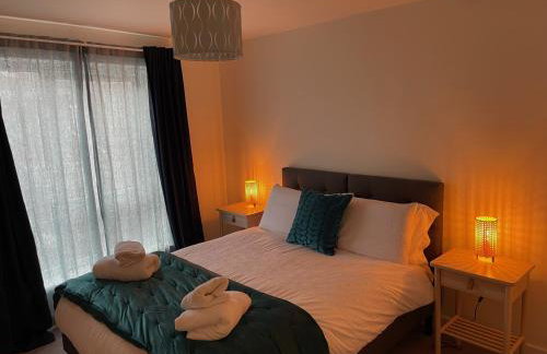 Number 15 Luxurious Two Bedroom Apartment - Photo 21