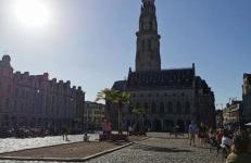 Joli appartement au pied du beffroi - Foto 13