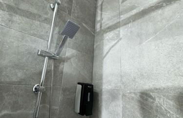 Stylish 2-Bed Apartment City Access Sleeps 4 - Foto 11