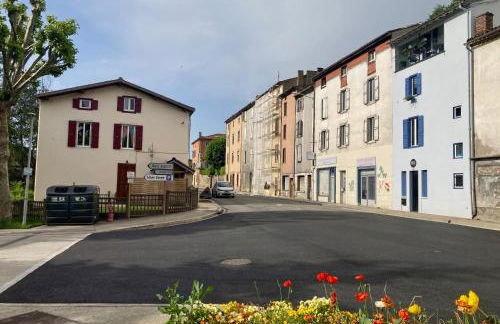 AUX 4 LOGIS - Studio Le Flore - Petit déjeuner offert 1ère nuit - Foto 23