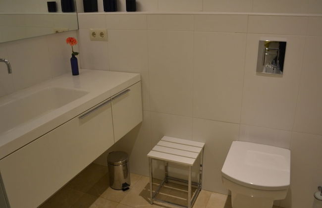 Very Central, Seabeach Closeby, Private Terrace, Free Wifi - Photo 14