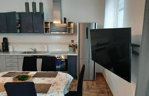 Am Bahnhof - Foto 34