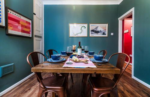 3 Bedroom House, Free Parking, Easy M53 Access - Photo 27