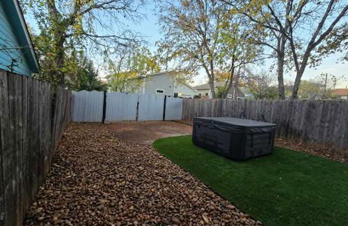 Hot Tub Deck BBQ Grill Patio Dog Friendly - Foto 66