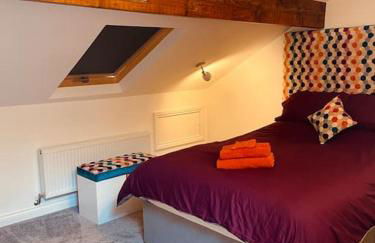 Luxury 2 bed apt 4 mins from M6 J44 pet friendly, - Foto 9