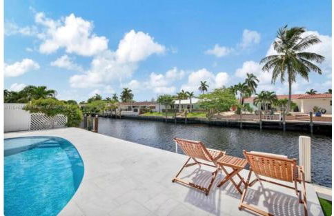 Waterfront Villa with 3 bedroom private suites - Foto 30