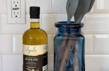 Charming Encino Retreat with Pool - Foto 3