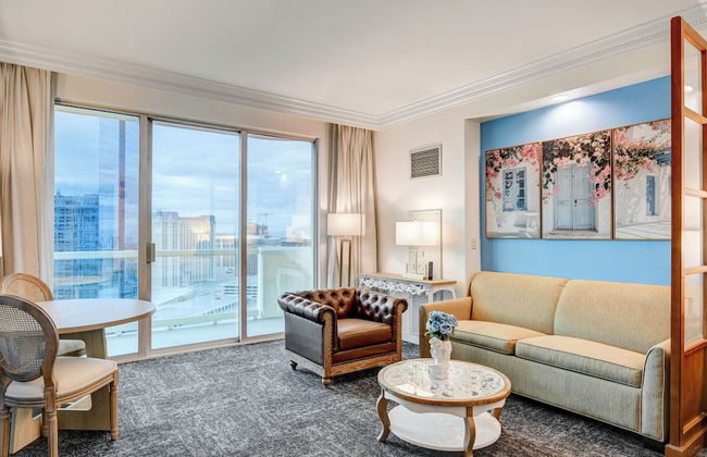 Lucky Gem Penthouse Suites at Signature - Foto 15