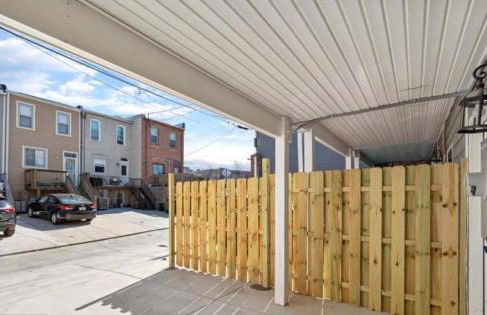 The Blue House! Modern+ Rooftop deck+ Parking - Foto 15