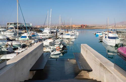 Home2Book Quiet Villa with Private Pool - Photo 29