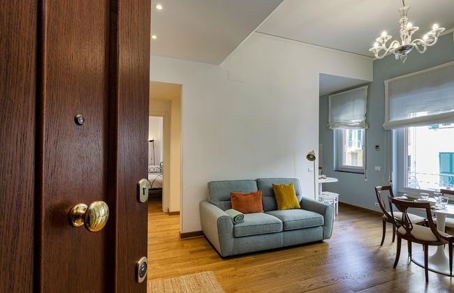 Light Apartment in Albaro - Photo 3