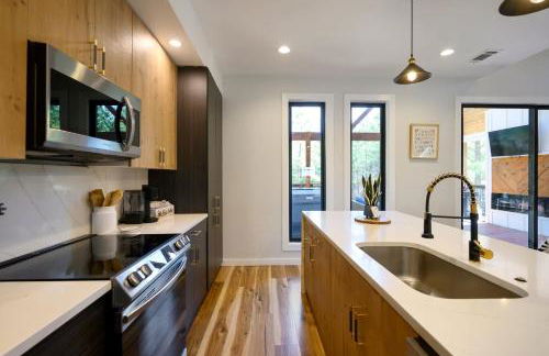 Sugar Bear Den Stay for 10 - Foto 16