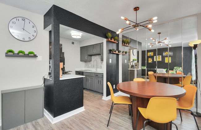 Tx Home Group - Uptown Galleria - Foto 22