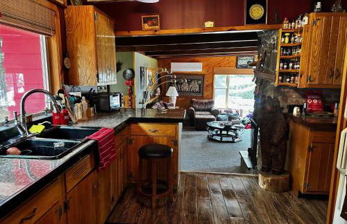 Well-appointed Adirondack cabin directly on 9-mile lake - Foto 32