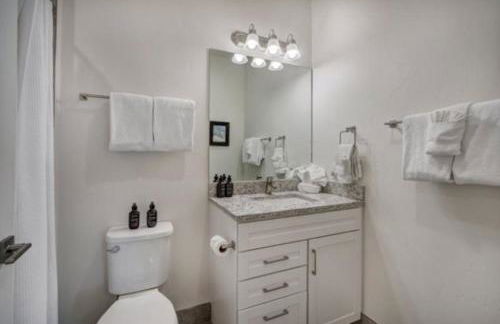 Clearwater Lofts - New! Modern 2 Bedroom Near Keystone Lake - Foto 48