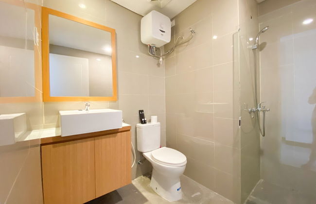 Homey And Strategic Studio (No Kitchen) At Sentraland Semarang Apartment - Foto 12