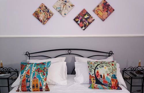 Guada House - Photo 1