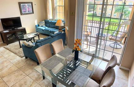 Pool Side Tree House - Foto 8