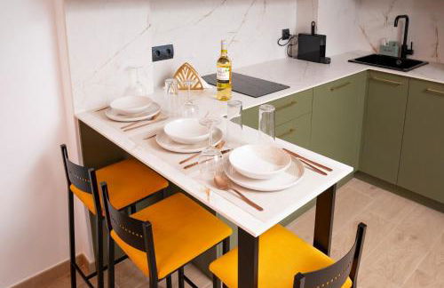 Luxury Apartment near Madrid, Airport, IFEMA, City Center - Photo 9