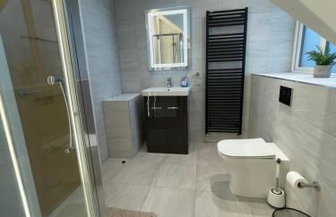 Exquisite large executive home - Foto 15