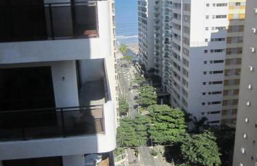 Apartamento Vista Mar - 2 Garagens - Foto 1