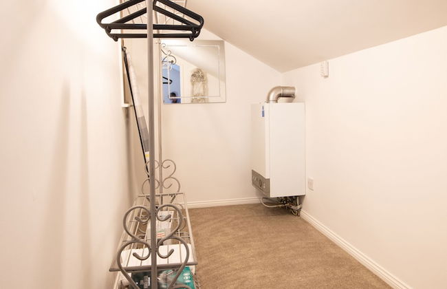 Ridley House Apartments - Photo 5