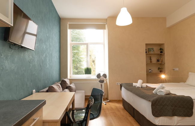 Stories Hub - Photo 7