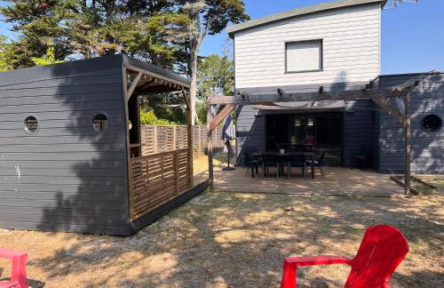 Maison sur jardin clos à 100m de la plage - Photo 1