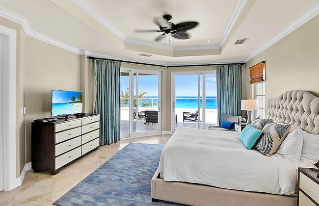 Luxury Penthouse Condo With 360 Oceanviews - Photo 7