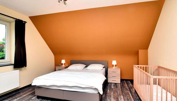 Holiday Home in Hastiere Near Forest - Foto 5, Habitación