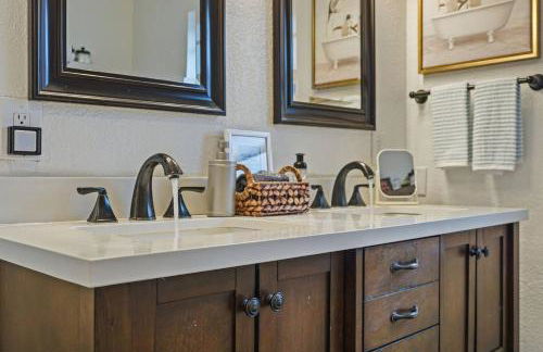 OU Hideaway Relaxing Hot Tub Pool Table - Foto 66