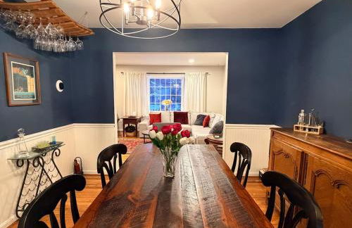 4BR Family Retreat Near Annapolis w Large Yard - Foto 2