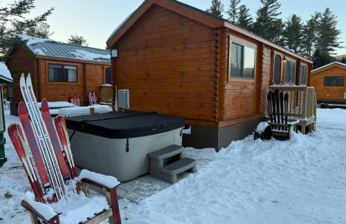 Cozy ski cabin #1, Hot Tub , 2 bedroom - Foto 2
