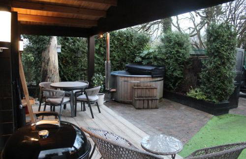 Caban Y Tan Dderwen with private Wood Fired Hot Tub - Foto 10