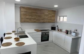 Modern apartment sea view with private jacuzzi - Photo 20