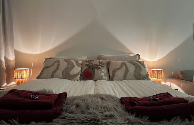 Santa's Holiday Homes - Photo 52