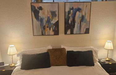 Modern Cozy Condo facing Riverwalk w King Suite - Foto 8