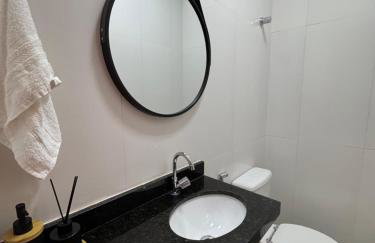 Apartamento novo próximo ao Aeroporto, Estádio Mangueirão, Shoppings, até 8 pessoas - Aceitamos cartão de crédito - Photo 46