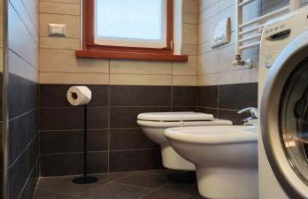 JASMINE MALPENSA EXPRESS and train to Milano - Foto 16