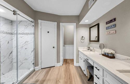 April Cove - Foto 18