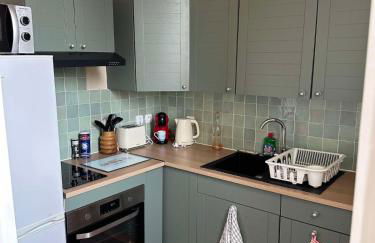 T2 chaleureux à 2 pas du centre - Foto 4