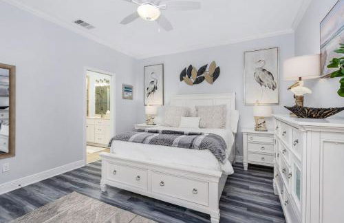 Blue Bayou Oasis Luxury Pool home and Sunshine - Foto 13