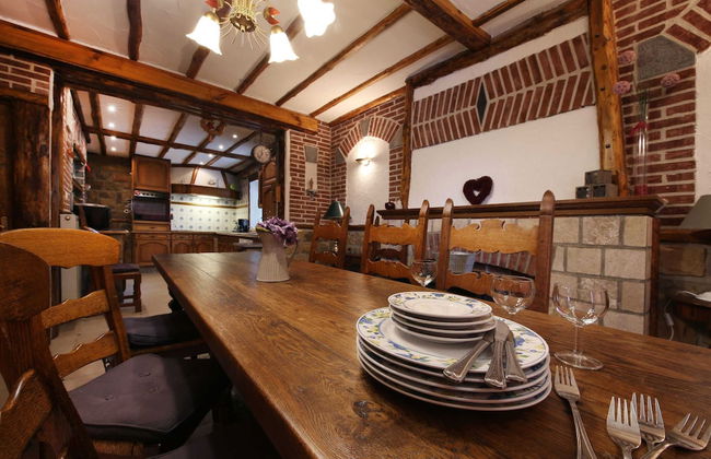 Family House with Large Garden & Games Room near Bambois Lake - Foto 12