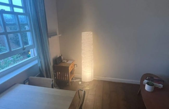 Peaceful 1 Bedroom Flat Near Highbury and Islington - Foto 16