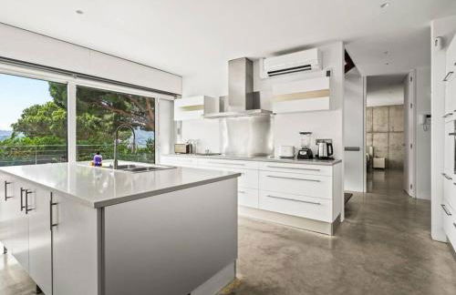 Design villa sea views and lap pool - Foto 37