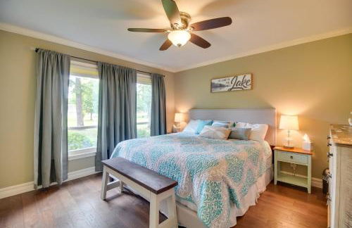 On-Site Lake Access Group Getaway in Afton - Foto 15