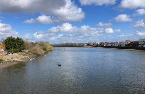 Cosy Modern Family Home Free Parking Garden - Foto 24