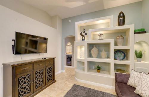 Golf and Hike Family Home with Patio in Glendale - Foto 8