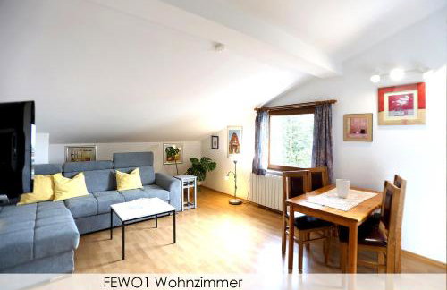 Anica Iles - Photo 3