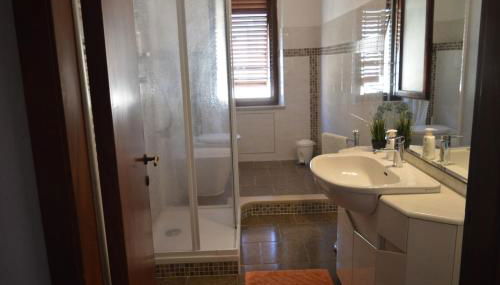 House with large terrace Empoli - Foto 3